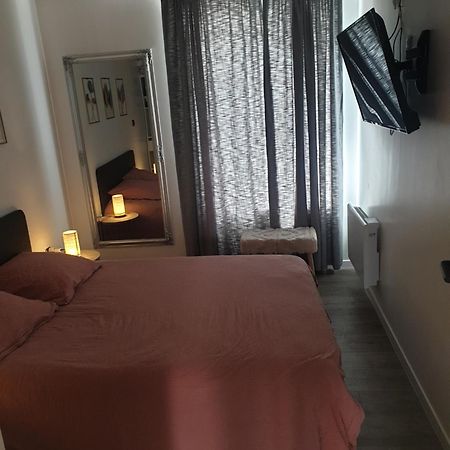 L'Hirondelle Appartement Pre-en-Pail-Saint-Samson Buitenkant foto