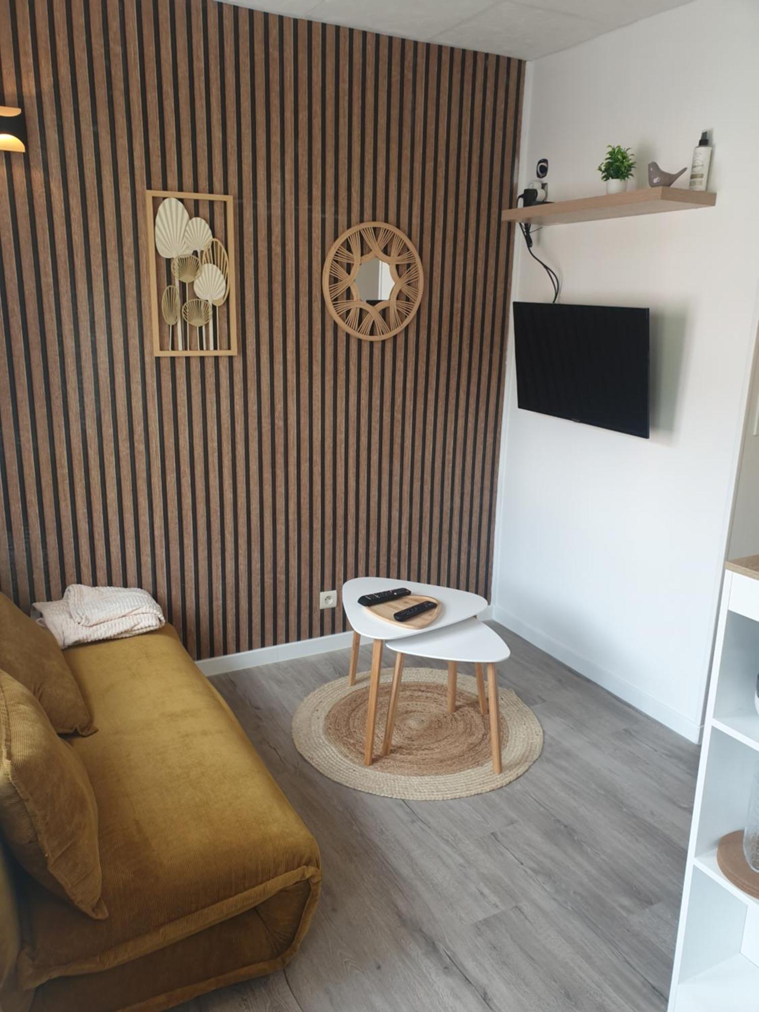 L'Hirondelle Appartement Pre-en-Pail-Saint-Samson Buitenkant foto